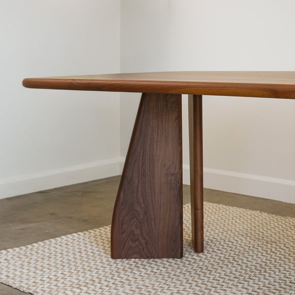 JASPER table x Virginie Vandelac & JS Herr
