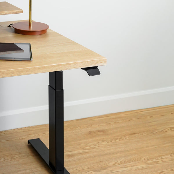 Bureau assis-debout en bois massif